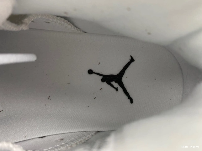 Kicked Out Shoe Store CT8529-112 6 Oreo Air Reverse Jordan 0710